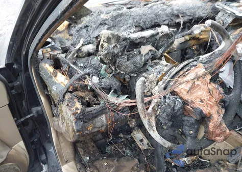 2005 Acura Rl 3.5 из США, поврежденный, VIN JH4KB16555C016078